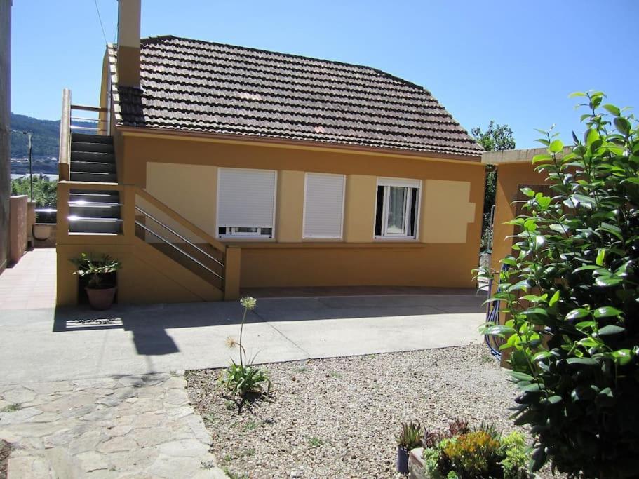 Casita Con Terreno A 10 Minutos Del Centro De Vigo Villa Moaña Exteriör bild